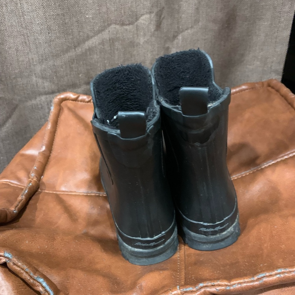 Eddie Bauer Victoria Chelsea ankle rain winter boots - Picture 4 of 7